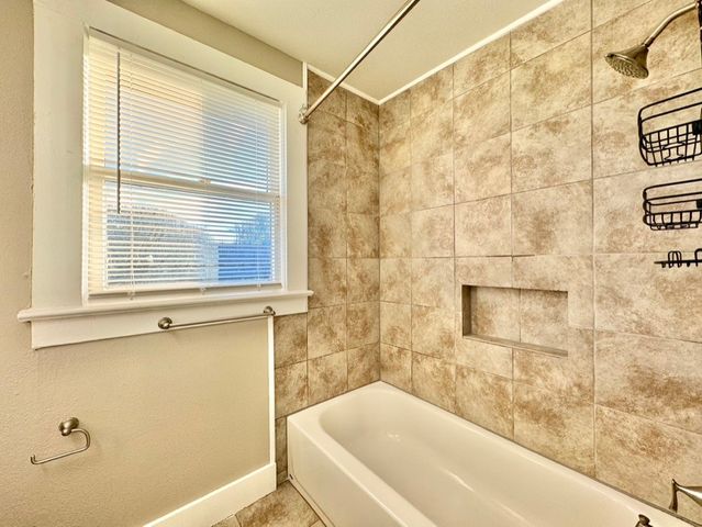 5738 Worth Street, Dallas, TX 75214