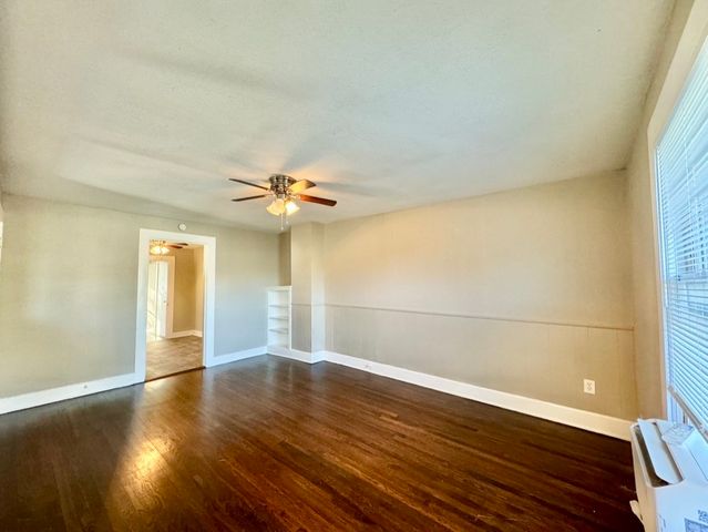 5738 Worth Street, Dallas, TX 75214