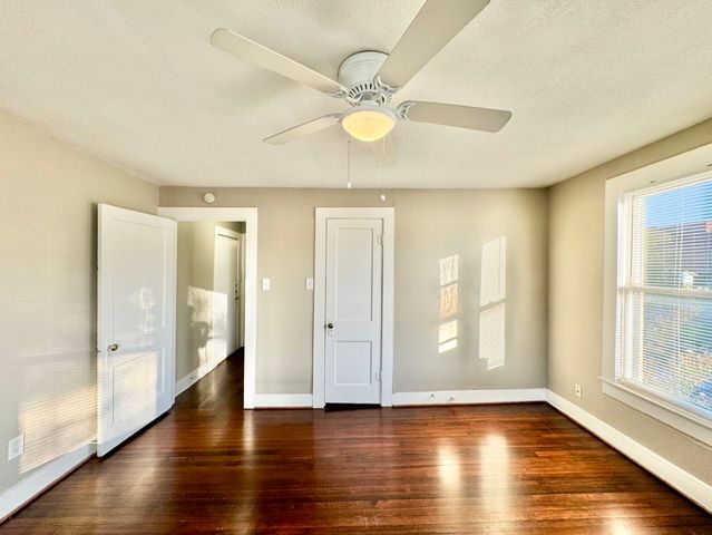5738 Worth Street, Dallas, TX 75214
