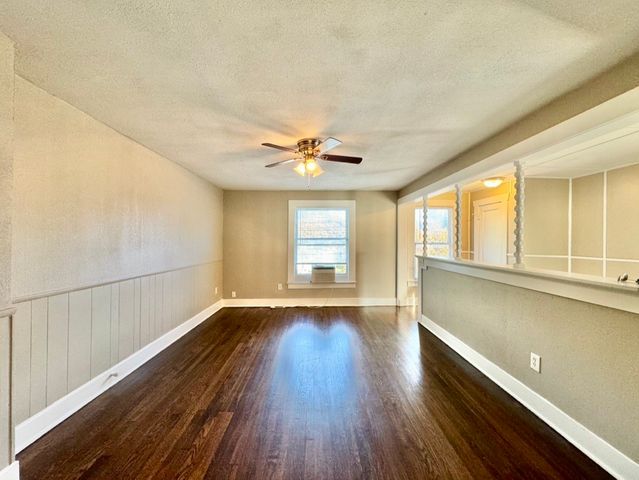 5738 Worth Street, Dallas, TX 75214
