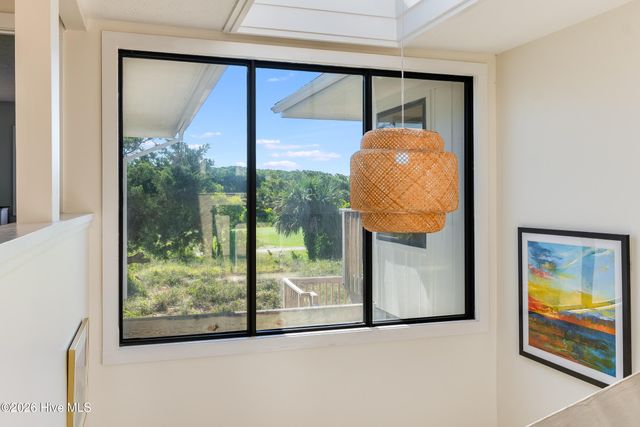 12 Royal Tern Court, Southport, NC 28461