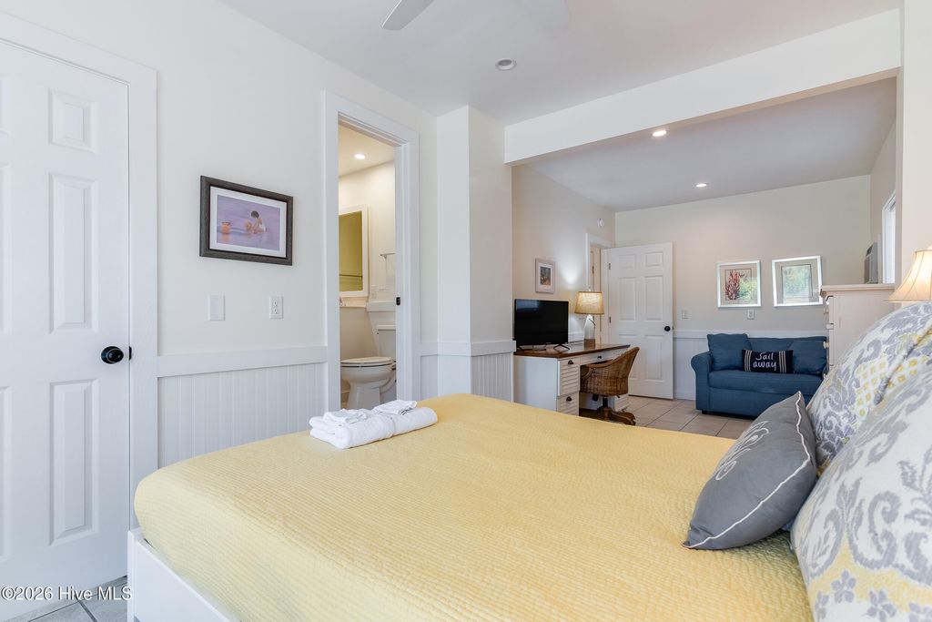 Image 44 of property listing at 12 Royal Tern Court, Southport, NC 28461