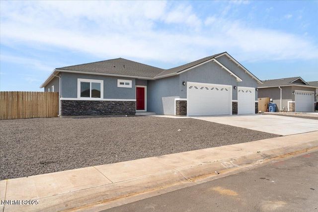 882 Great Basin Lane, Fallon, NV 89406
