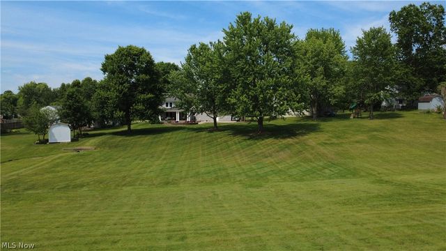 975 Deepwood Drive, Macedonia, OH 44056