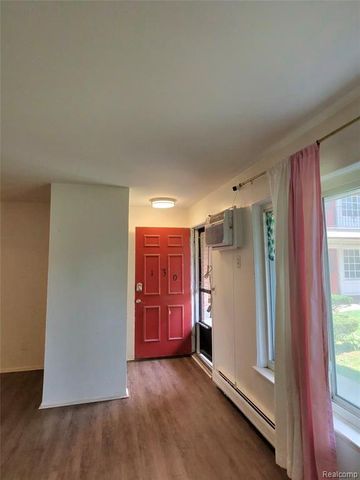 25301 Five Mile Rd 130, Redford, MI 48239