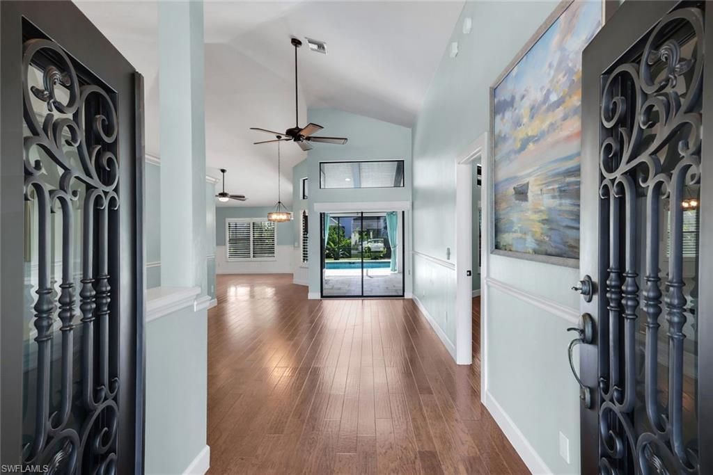 520 Raven WAY, NAPLES, FL 34110 — photo 3