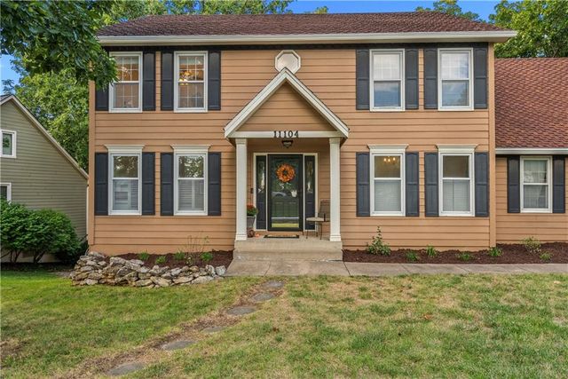 11104 W 109th Terrace, Overland Park, KS 66210