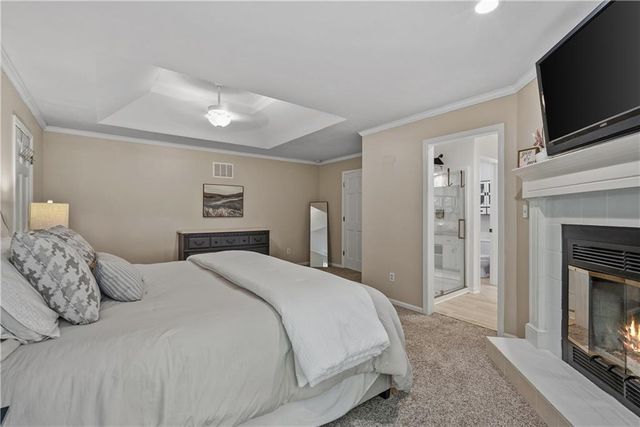 11104 W 109th Terrace, Overland Park, KS 66210