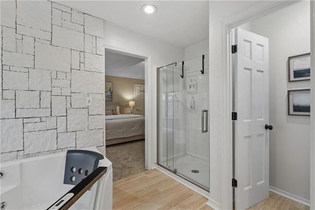 11104 W 109th Terrace, Overland Park, KS 66210