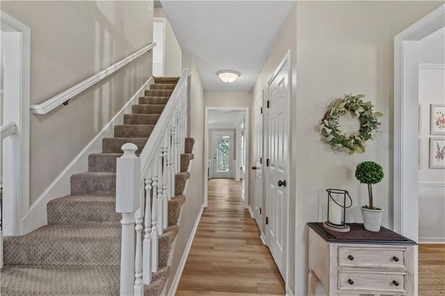 11104 W 109th Terrace, Overland Park, KS 66210