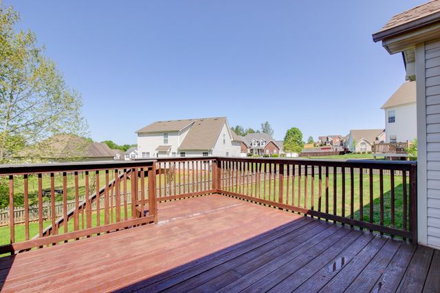 1384 Borrowdale Dr, Clarksville, TN 37040