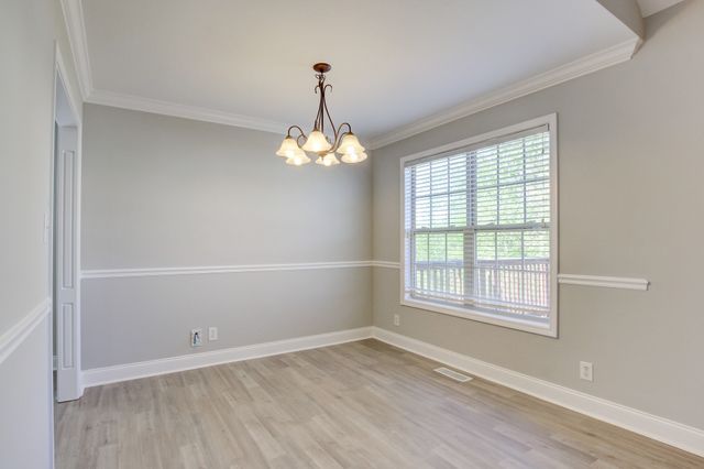 1384 Borrowdale Dr, Clarksville, TN 37040