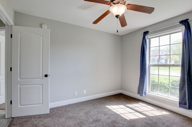 1384 Borrowdale Dr, Clarksville, TN 37040