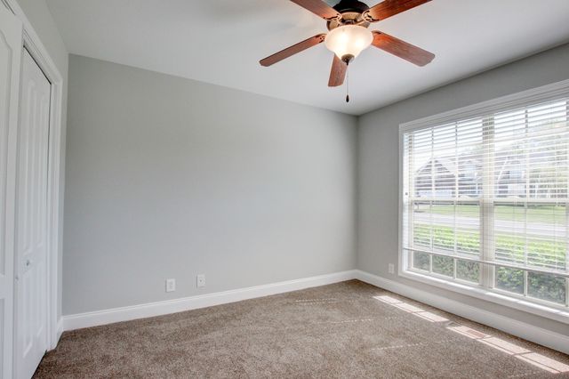 1384 Borrowdale Dr, Clarksville, TN 37040