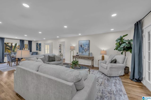 2116 VESTRIDGE DRIVE, Vestavia Hills, AL 35216