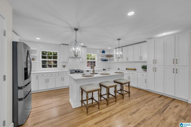 2116 VESTRIDGE DRIVE, Vestavia Hills, AL 35216