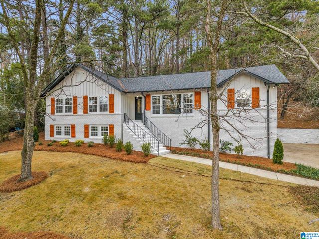 2116 VESTRIDGE DRIVE, Vestavia Hills, AL 35216