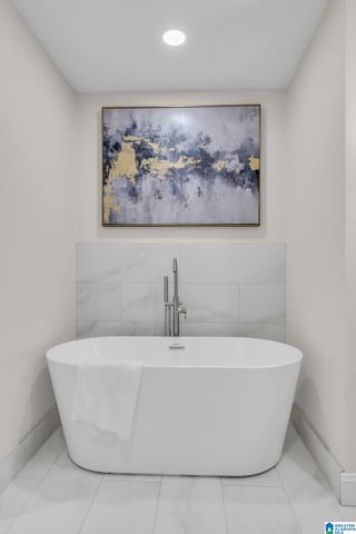 2116 VESTRIDGE DRIVE, Vestavia Hills, AL 35216