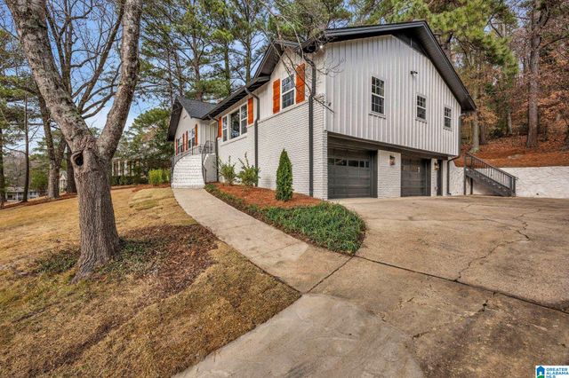 2116 VESTRIDGE DRIVE, Vestavia Hills, AL 35216