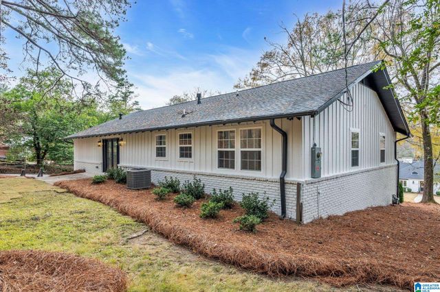 2116 VESTRIDGE DRIVE, Vestavia Hills, AL 35216
