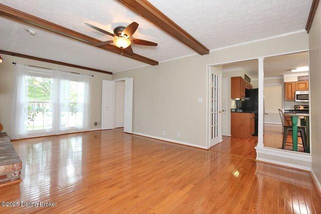 511 Pennyroyal Way, Louisville, KY 40223