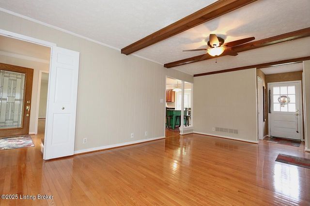 511 Pennyroyal Way, Louisville, KY 40223