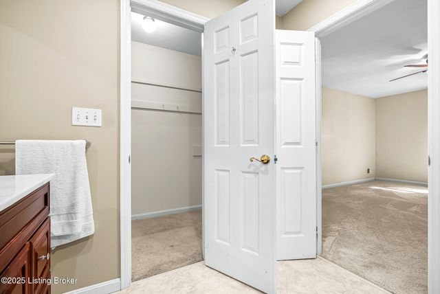 511 Pennyroyal Way, Louisville, KY 40223