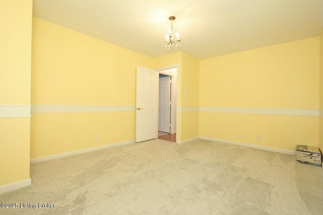 511 Pennyroyal Way, Louisville, KY 40223