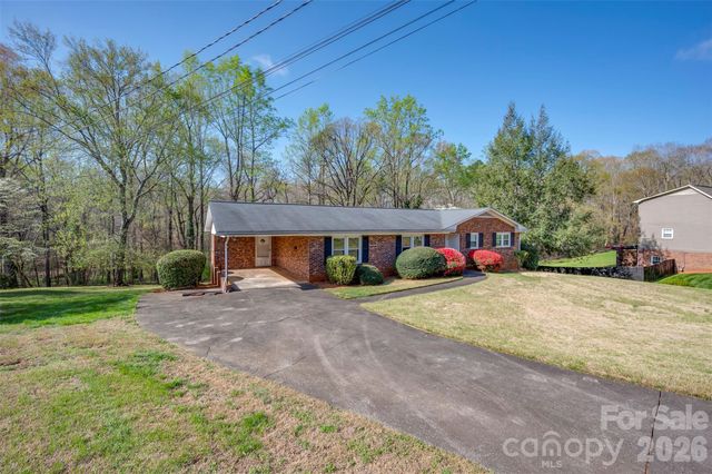 215 Windover Drive, Forest City, NC 28043