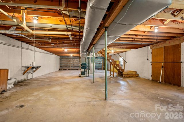 215 Windover Drive, Forest City, NC 28043