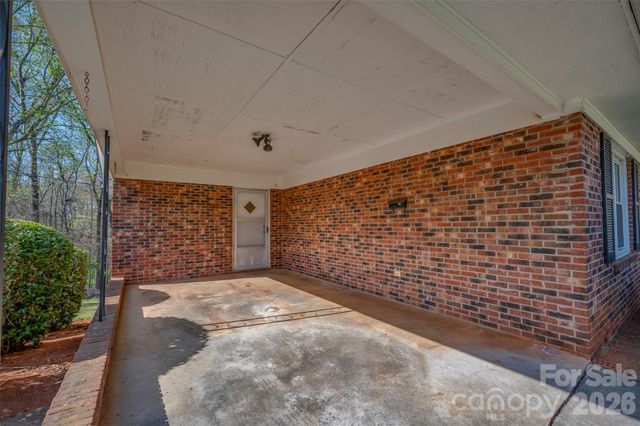 215 Windover Drive, Forest City, NC 28043