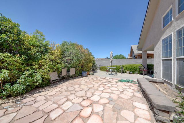 6308 Keswick Place NW, Albuquerque, NM 87120