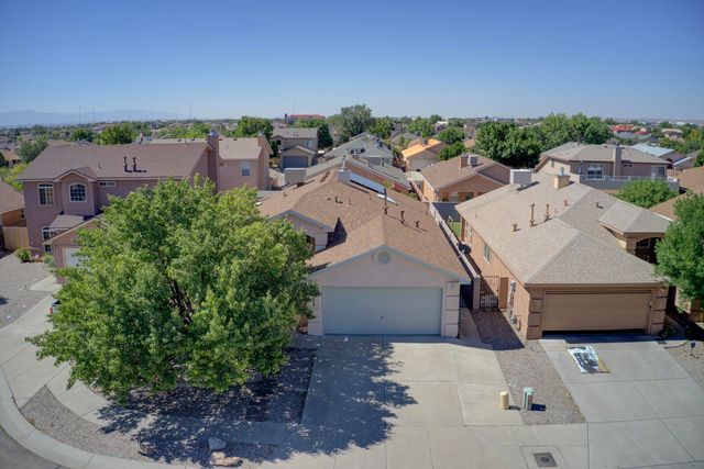 6308 Keswick Place NW, Albuquerque, NM 87120