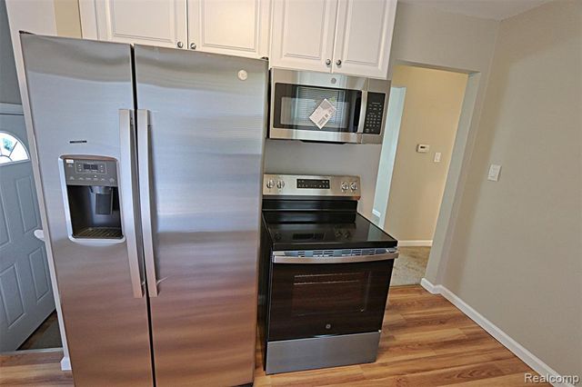 19192 Negaunee, Redford, MI 48240