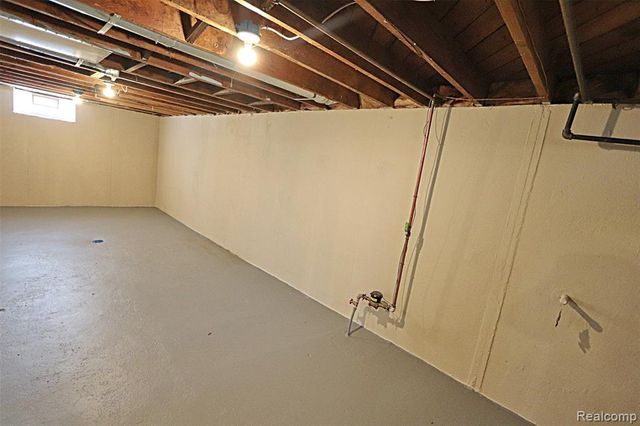 19192 Negaunee, Redford, MI 48240