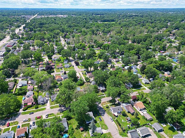 19192 Negaunee, Redford, MI 48240