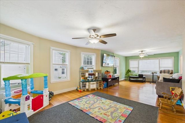 15 Morrison Rd, Braintree, MA 02184