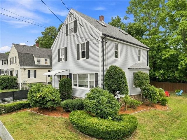15 Morrison Rd, Braintree, MA 02184