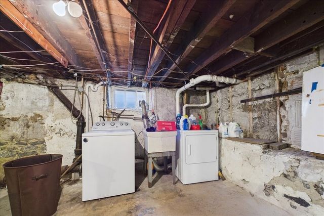 15 Morrison Rd, Braintree, MA 02184