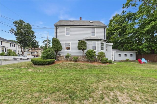 15 Morrison Rd, Braintree, MA 02184