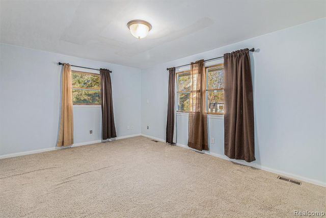 1948 Evona, Wixom, MI 48393