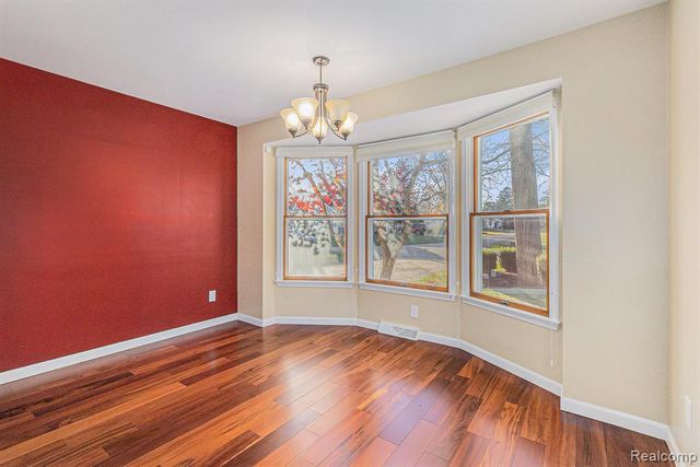 1948 Evona, Wixom, MI 48393