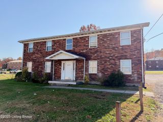 3216 Fordhaven Rd 4, Louisville, KY 40214