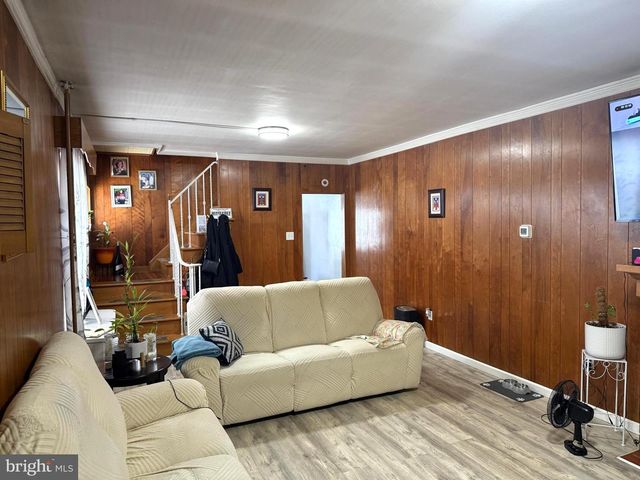 256 MORRIS AVE, Trenton, NJ 08611