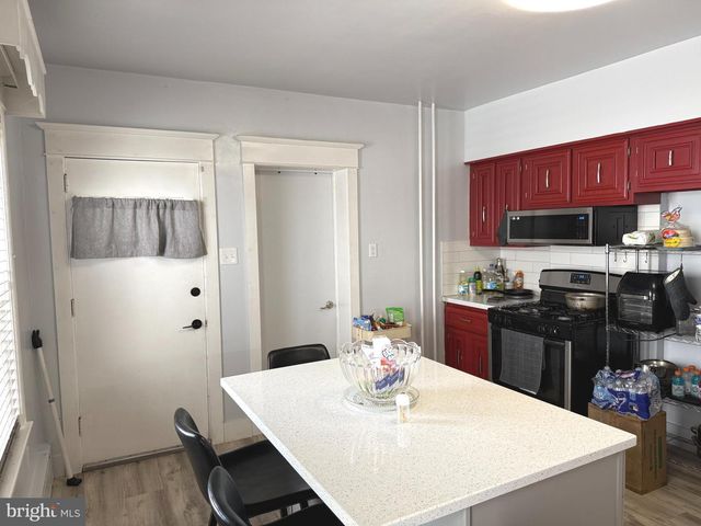 256 MORRIS AVE, Trenton, NJ 08611