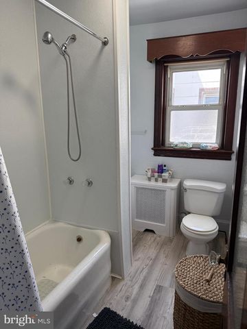 256 MORRIS AVE, Trenton, NJ 08611