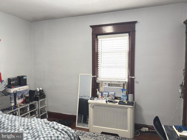 256 MORRIS AVE, Trenton, NJ 08611