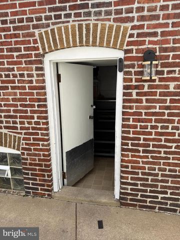 256 MORRIS AVE, Trenton, NJ 08611