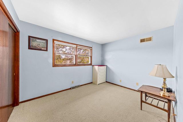 9311 Northwestern AVENUE, Mount Pleasant, WI 53406