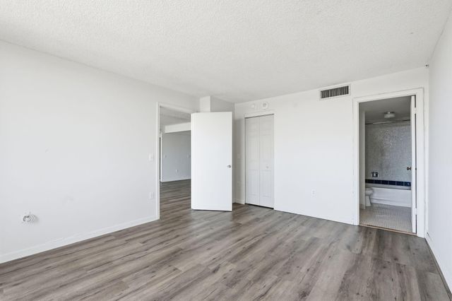 5600 N Flagler Drive 1110, West Palm Beach, FL 33407